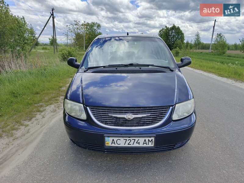 Минивэн Dodge Ram Van 2003 в 