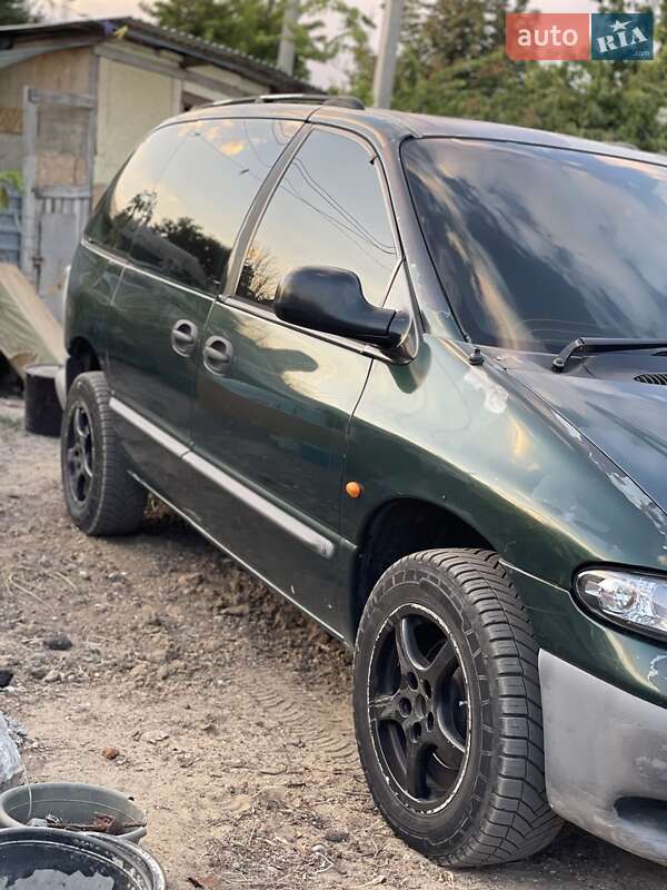 Минивэн Dodge Ram Van 2000 в Николаеве