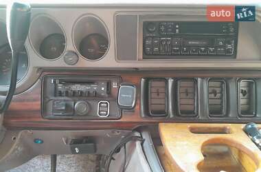 Минивэн Dodge Ram Van 1993 в 
