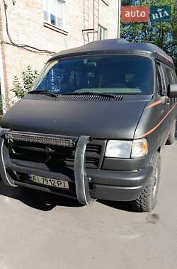 Минивэн Dodge Ram Van 1993 в 