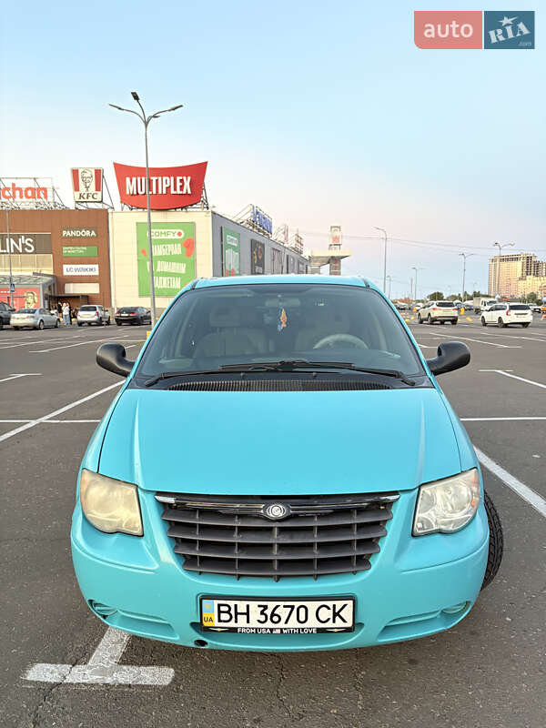 Минивэн Dodge Ram Van 2004 в Одессе