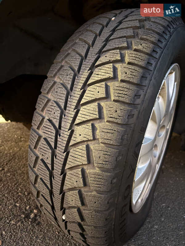 Минивэн Dodge Ram Van 2004 в Одессе