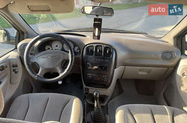 Минивэн Dodge Ram Van 2003 в 