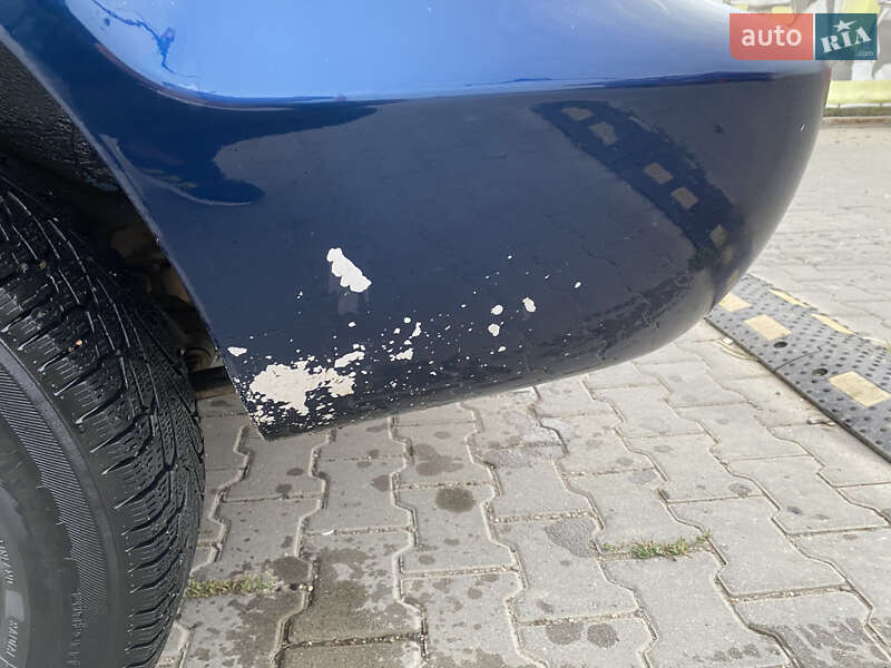 Минивэн Dodge Ram Van 2003 в Берегово