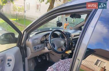 Минивэн Dodge Ram Van 2003 в Гусятине