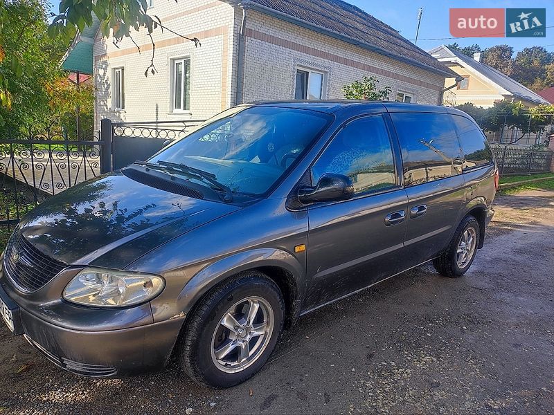 Минивэн Dodge Ram Van 2003 в Гусятине