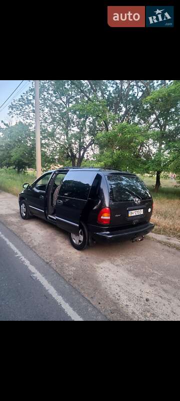 Минивэн Dodge Ram Van 1999 в Харькове