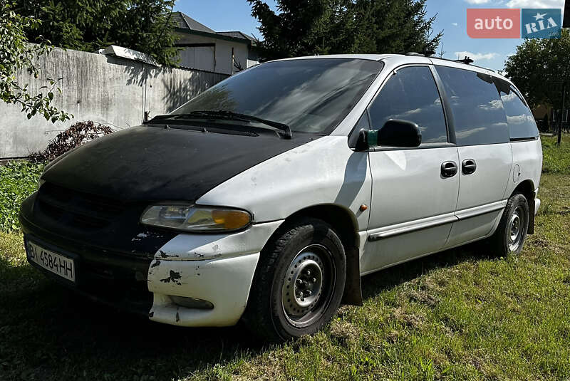 Мінівен Dodge Ram Van 2000 в Радивиліві
