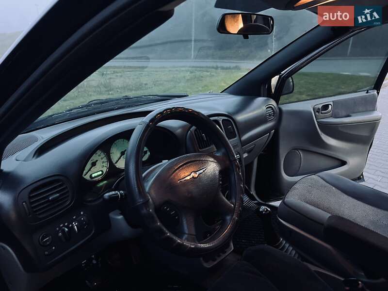 Мінівен Dodge Ram Van 2005 в Тернополі