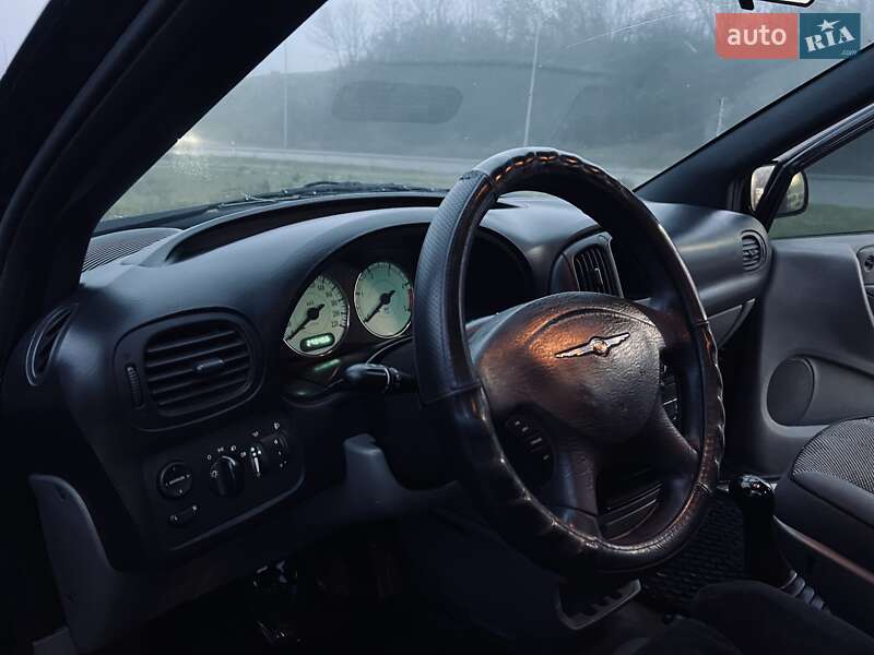 Мінівен Dodge Ram Van 2005 в Тернополі