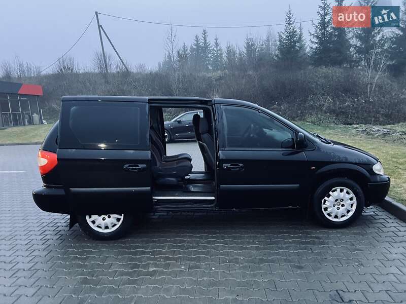 Мінівен Dodge Ram Van 2005 в Тернополі
