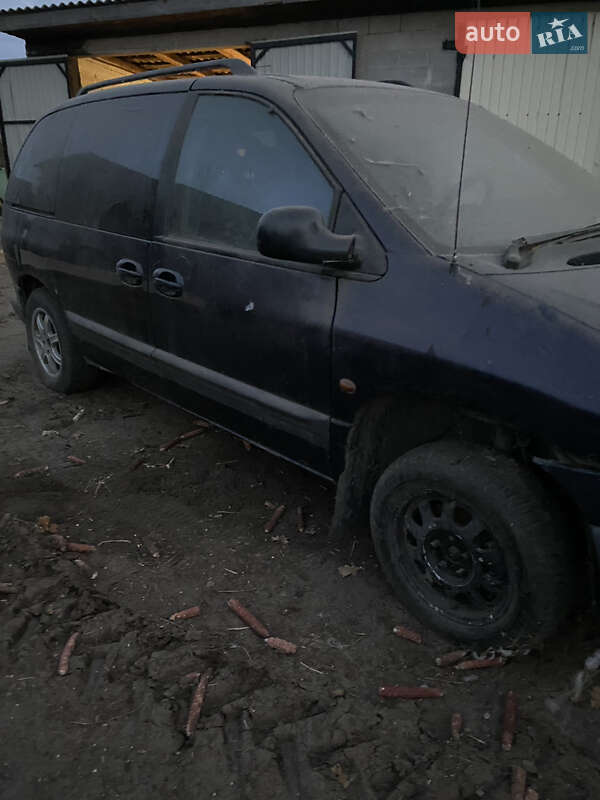 Мінівен Dodge Ram Van 1998 в Сарнах