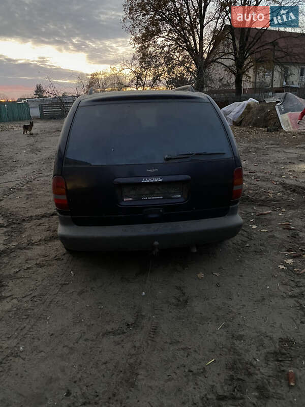 Мінівен Dodge Ram Van 1998 в Сарнах