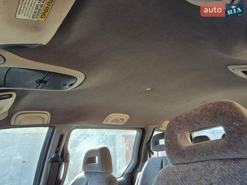 Минивэн Dodge Ram Van 1999 в Львове