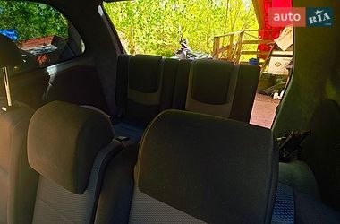 Минивэн Dodge Ram Van 2001 в Виноградове