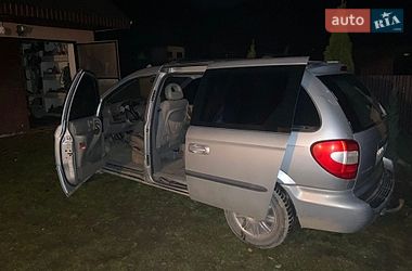 Мінівен Dodge Ram Van 2003 в Хусті