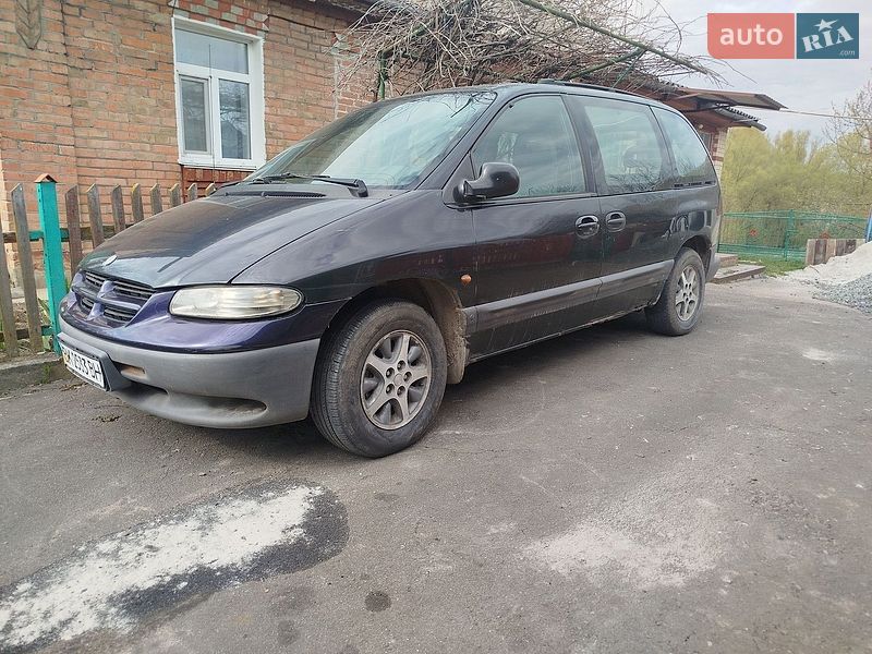 Мінівен Dodge Ram Van 1999 в Хмельницькому