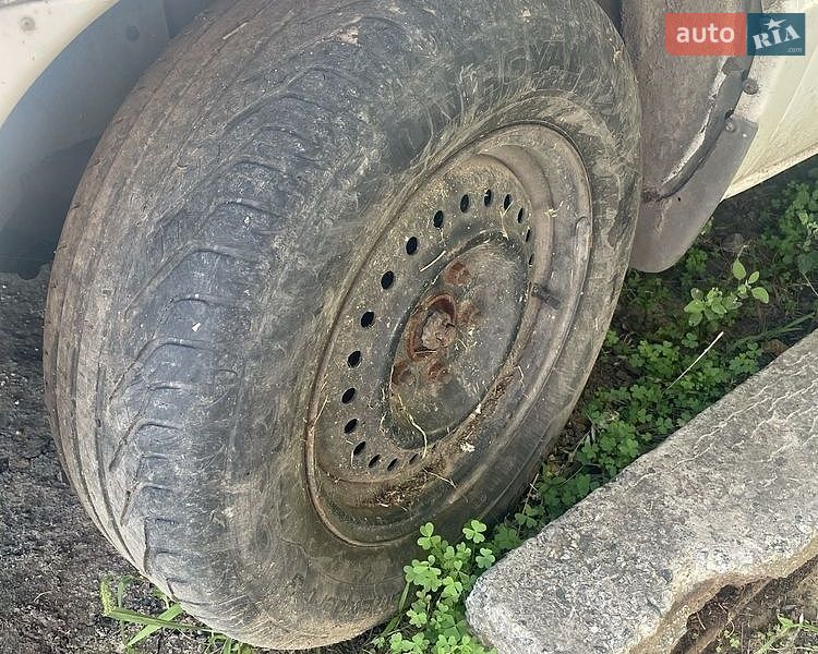 Мінівен Dodge Ram Van 1998 в Полтаві