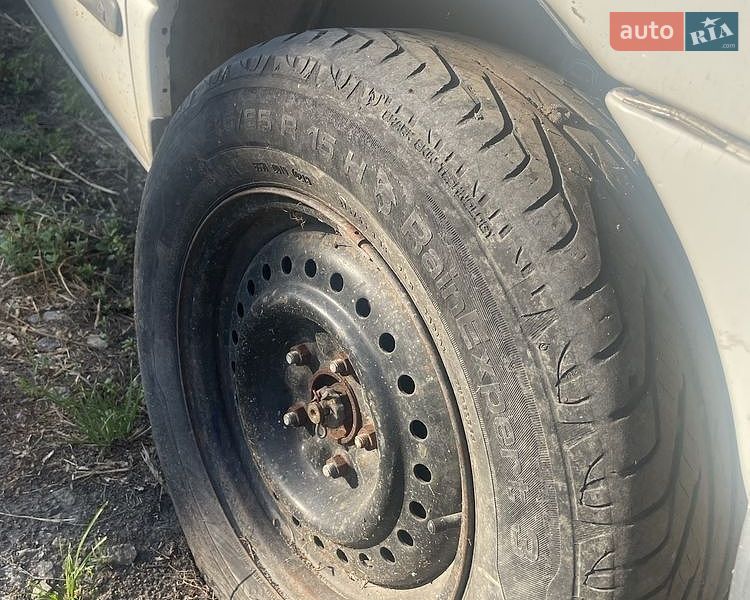 Минивэн Dodge Ram Van 1998 в Полтаве фото 9 Минивэн Dodge Ram Van 1998 в Полтаве