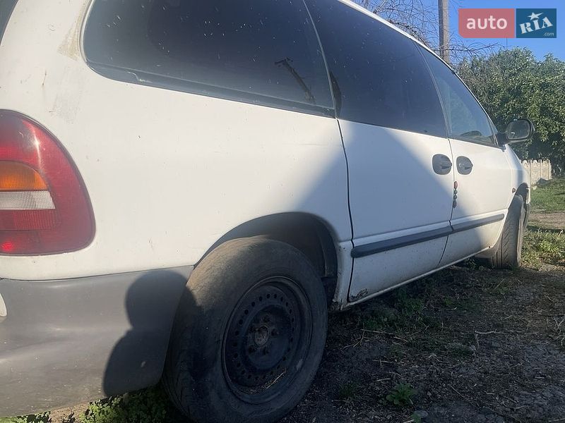 Мінівен Dodge Ram Van 1998 в Полтаві