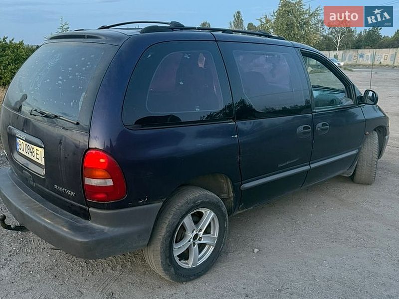 Мінівен Dodge Ram Van 1999 в Запоріжжі
