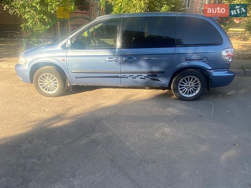 Мінівен Dodge Ram Van 2002 в Броварах