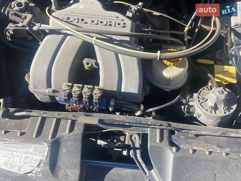 Мінівен Dodge Ram Van 2002 в Броварах