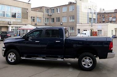 Внедорожник / Кроссовер Dodge RAM 2014 в Киеве