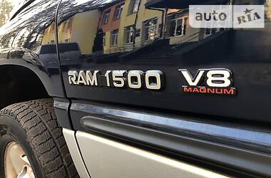 Пікап Dodge RAM 2000 в Києві