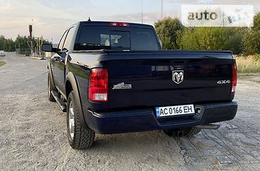 Пікап Dodge RAM 2016 в Рівному