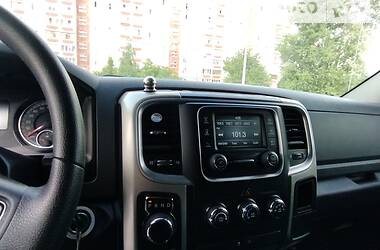 Пикап Dodge RAM 2016 в Чернигове