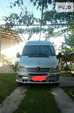 Микроавтобус Dodge Sprinter 2003 в Иршаве