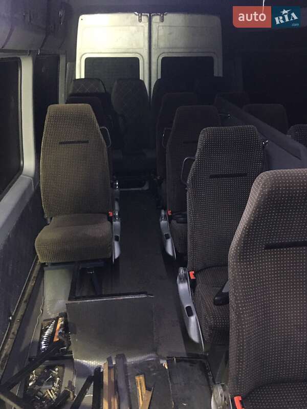 Мікроавтобус Dodge Sprinter 2005 в Кривому Розі
