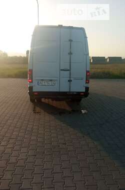 Грузовой фургон Dodge Sprinter 2006 в 