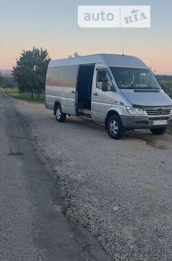 Мікроавтобус Dodge Sprinter 2006 в Ужгороді