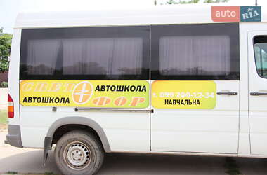 Микроавтобус Dodge Sprinter 2004 в 