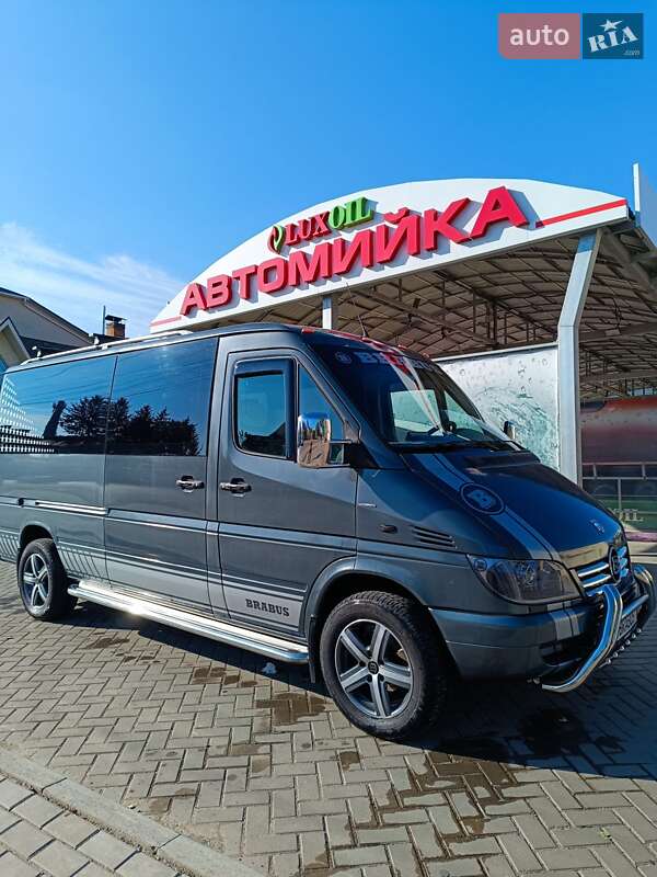 Дом на колесах Dodge Sprinter 2004 в Киеве фото 10 Дом на колесах Dodge Sprinter 2004 в Киеве