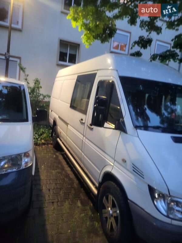 Мінівен Dodge Sprinter 2006 в Чернівцях