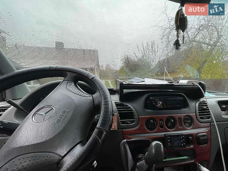 Минивэн Dodge Sprinter 2005 в Локачах