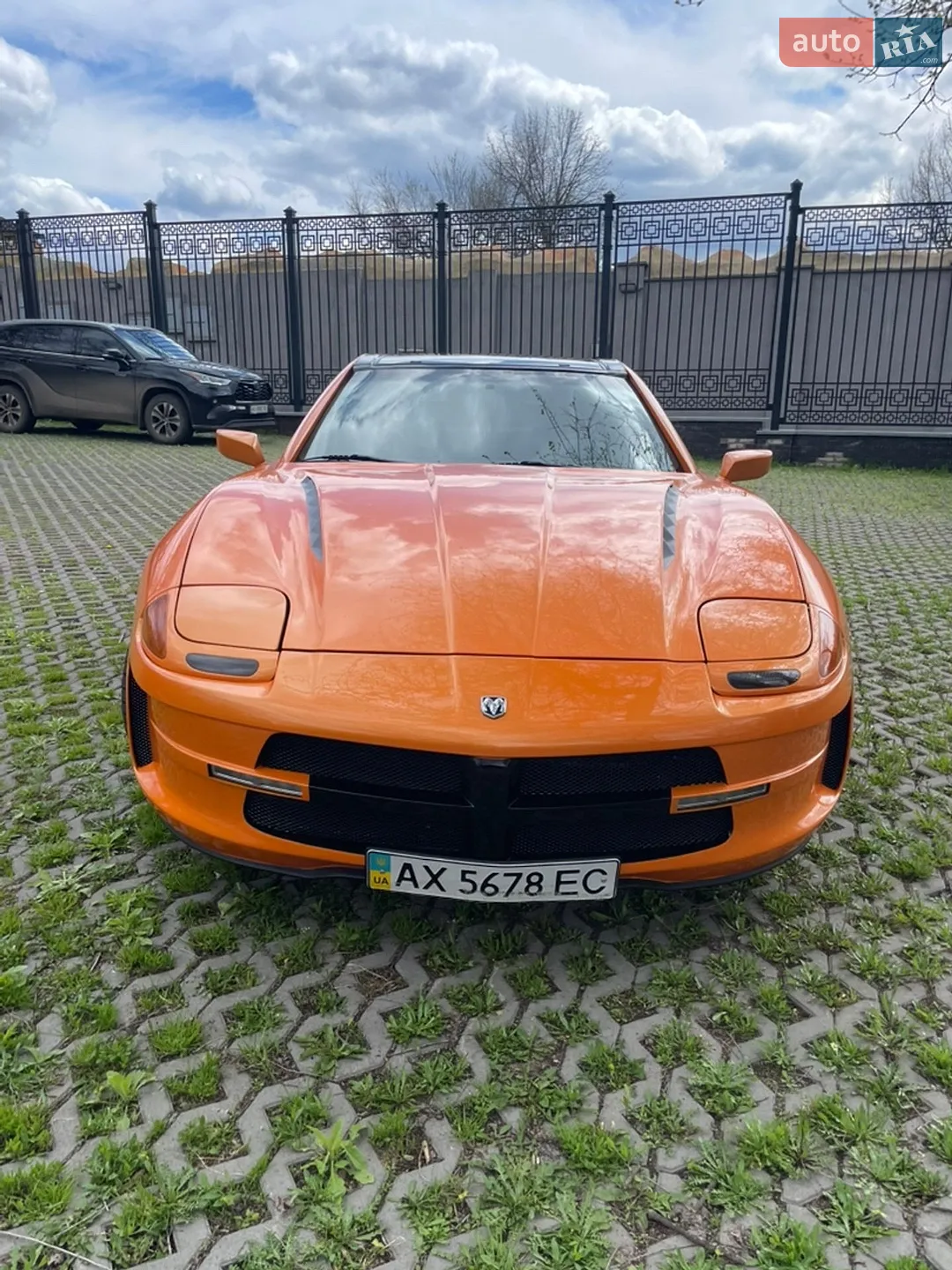 Dodge Stealth 1992 VIN JB3XE74CXNY061766 фото оголошення 2 з 14