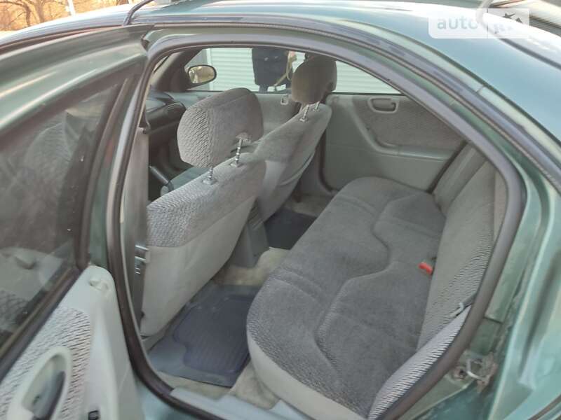 Седан Dodge Stratus 1997 в Запорожье