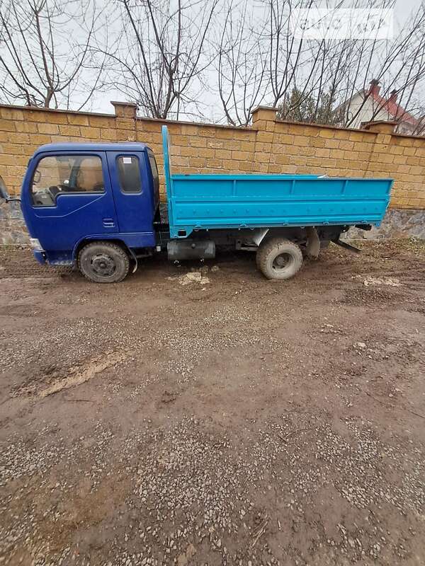Самосвал Dongfeng 1032 2005 в Виннице