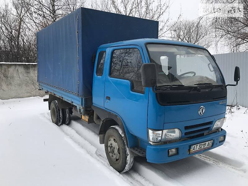 Грузовой фургон Dongfeng DF-30 2009 в 
