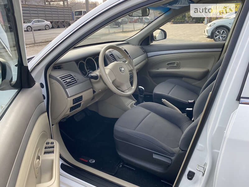 Седан Dongfeng E11K 2018 в Дніпрі