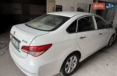 Седан Dongfeng E11K 2018 в 