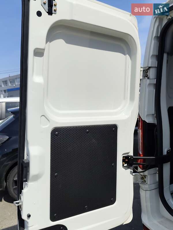 Грузовой фургон Dongfeng EM26 2022 в Киеве