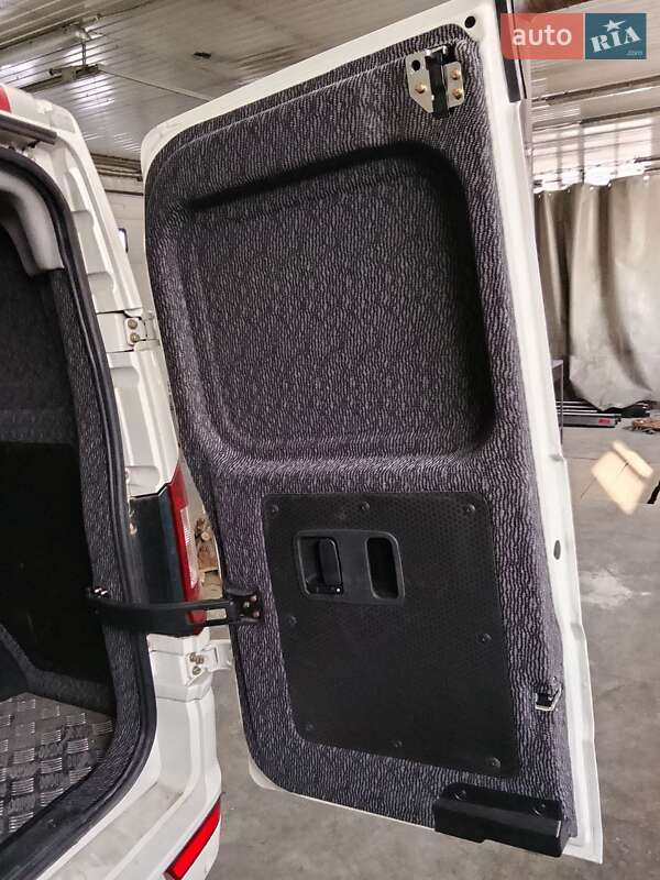 Грузовой фургон Dongfeng EM26 2022 в Киеве