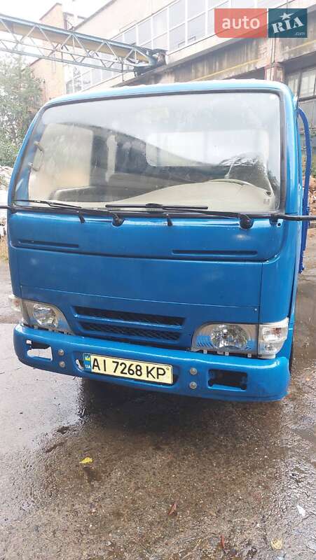 Dongfeng EQ1032 2005