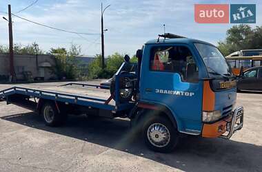 Евакуатор Dongfeng EQ1044 2006 в Дніпрі