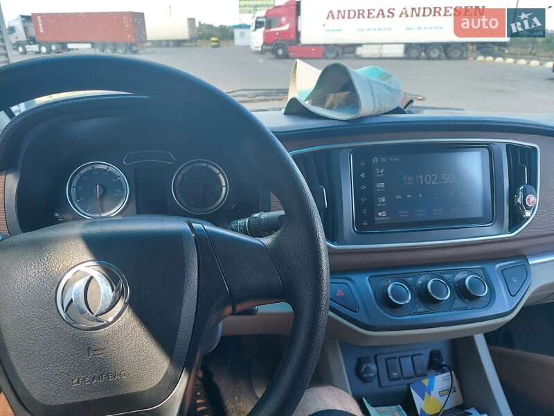 Минивэн Dongfeng M5EV 2020 в Днепре